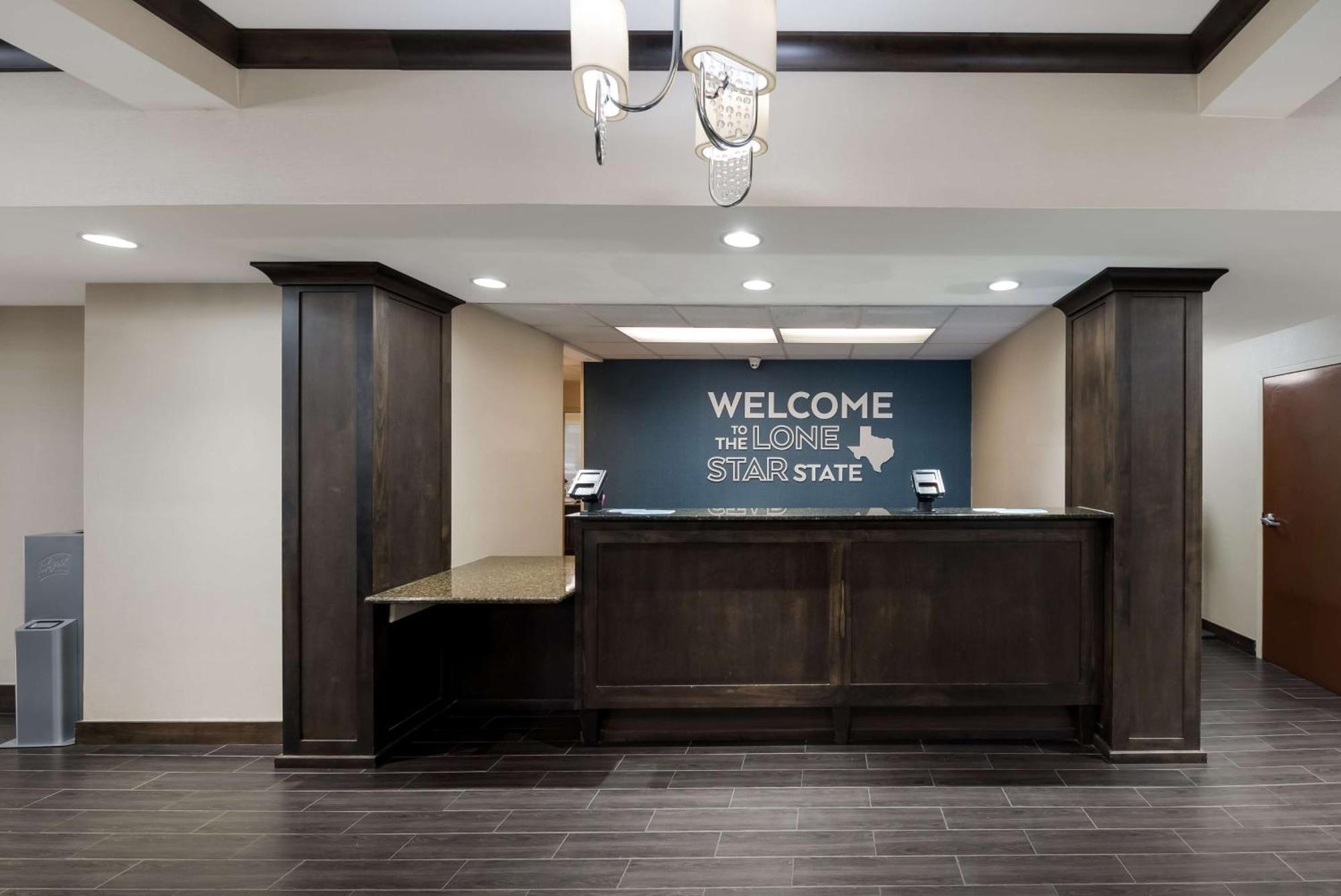 Hampton Inn Marshall Esterno foto