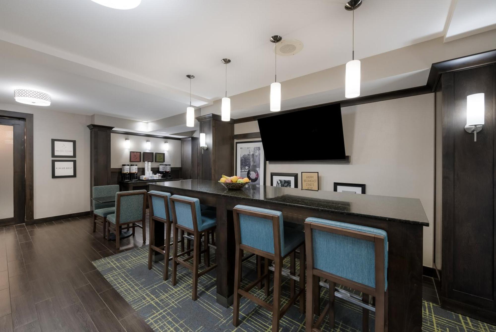 Hampton Inn Marshall Esterno foto