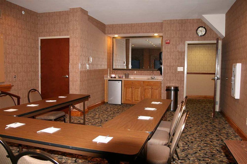 Hampton Inn Marshall Esterno foto